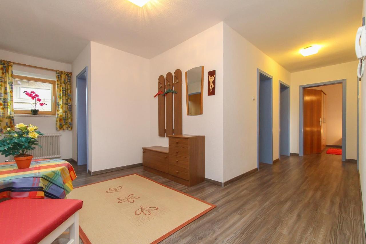Haus Zehentner Apartamento Fieberbrunn Exterior foto